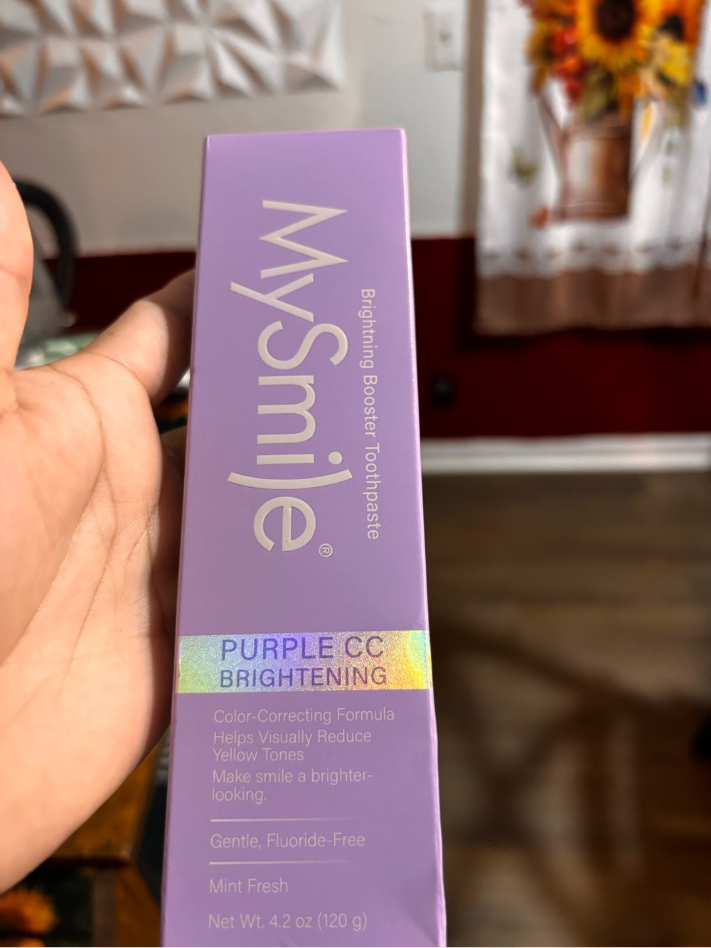 Purple Color-Correcting Toothpaste - Picture 10 of 10